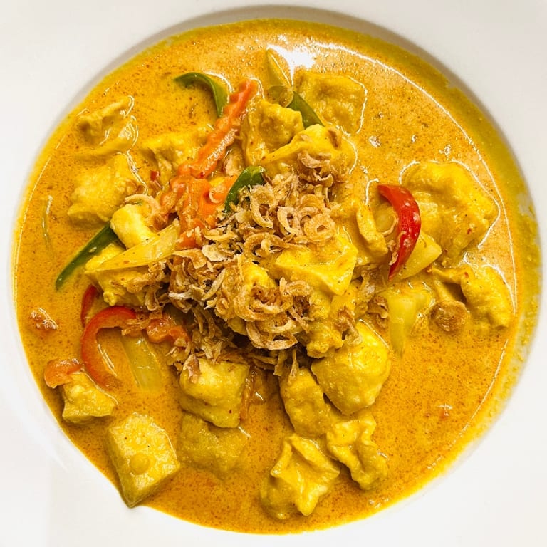 Fast Delivery for Thai and Asian Fusion Cuisine